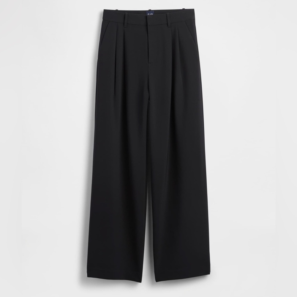 Black High Rise Pleated Trousers